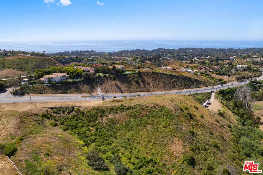 6111 Kanan Dume Road Malibu, CA 90265