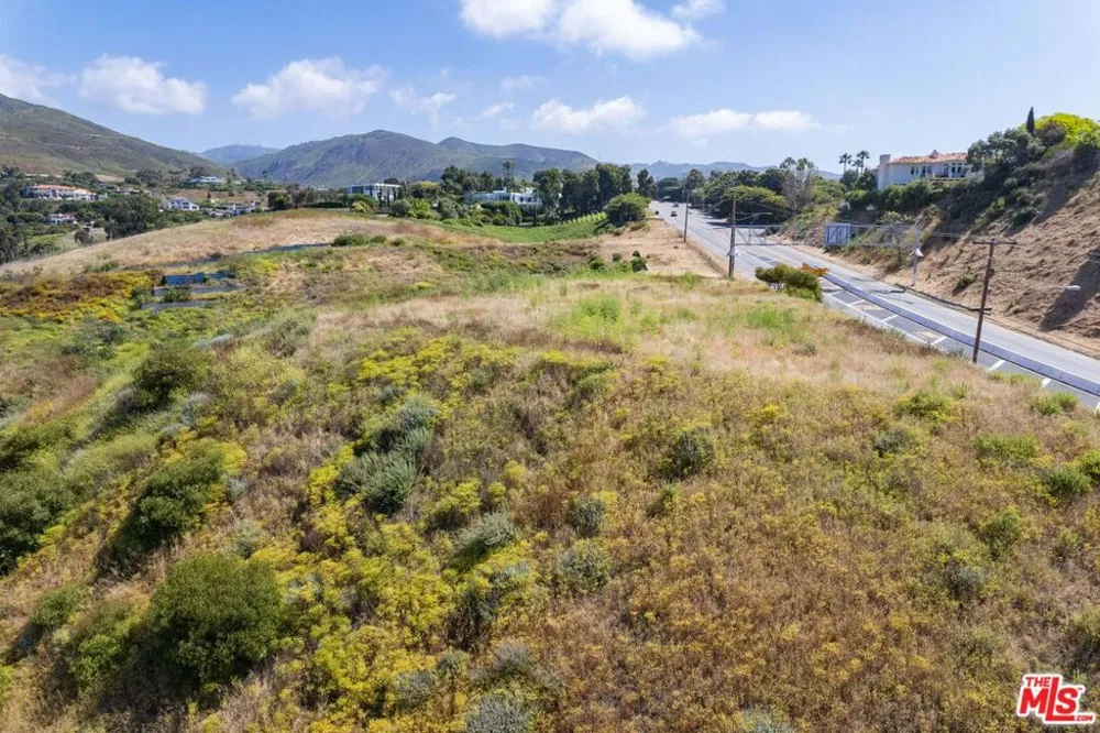 6111 Kanan Dume Road Malibu, CA 90265