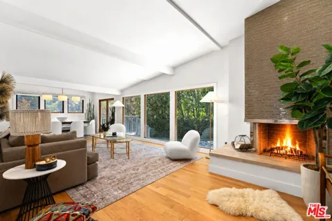 2601 Nichols Canyon Road