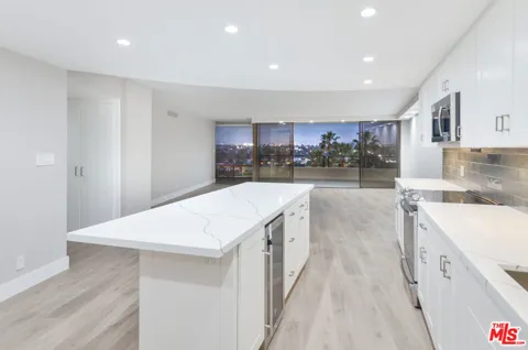 4265 Marina City Drive #415