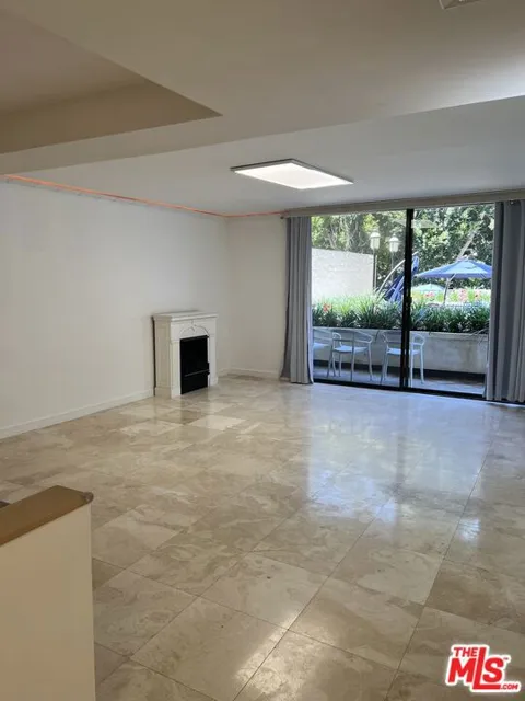 10535 Wilshire Boulevard #D4