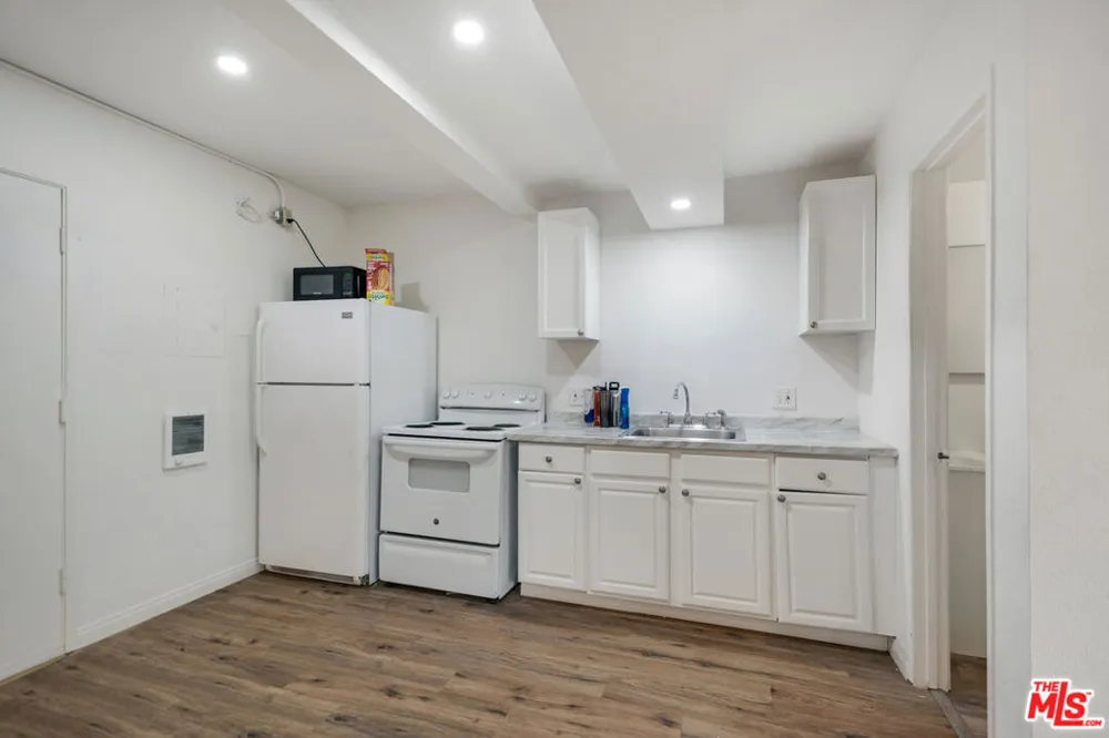 845 W 19th Street #1 San Pedro, CA 90731