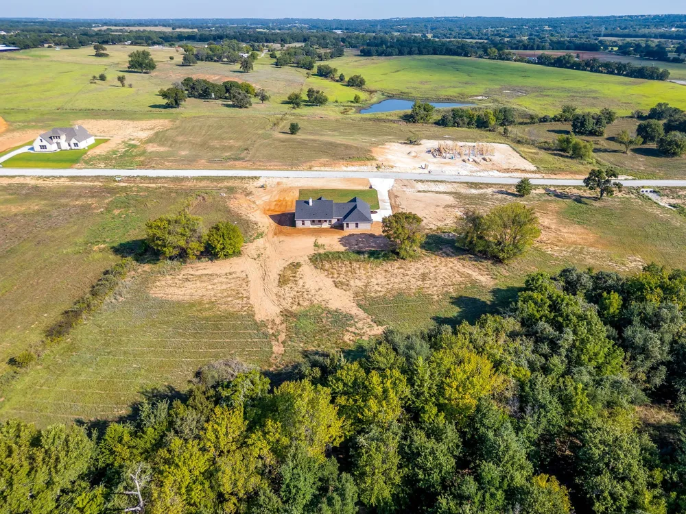 217 Kilkenny Road Poolville, TX 76487
