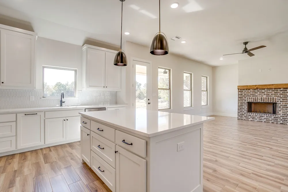 217 Kilkenny Road Poolville, TX 76487