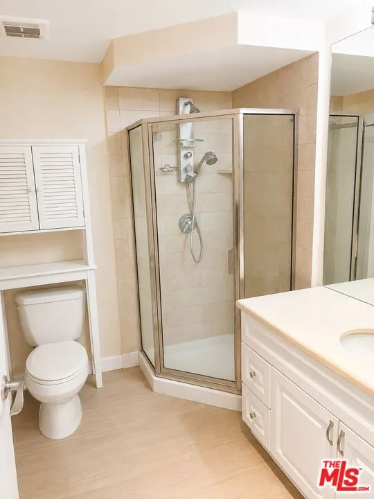 4265 Marina City Drive #917 Marina del Rey, CA 90292