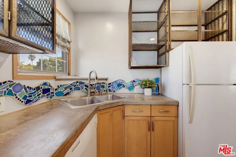1834 9th Street #5 Santa Monica, CA 90404
