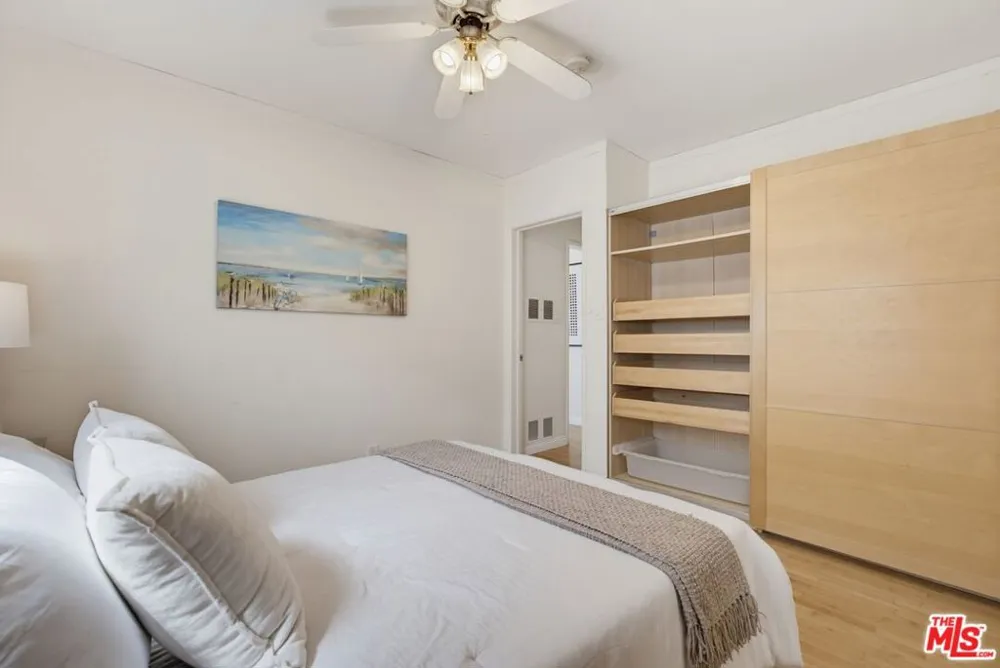 1834 9th Street #5 Santa Monica, CA 90404