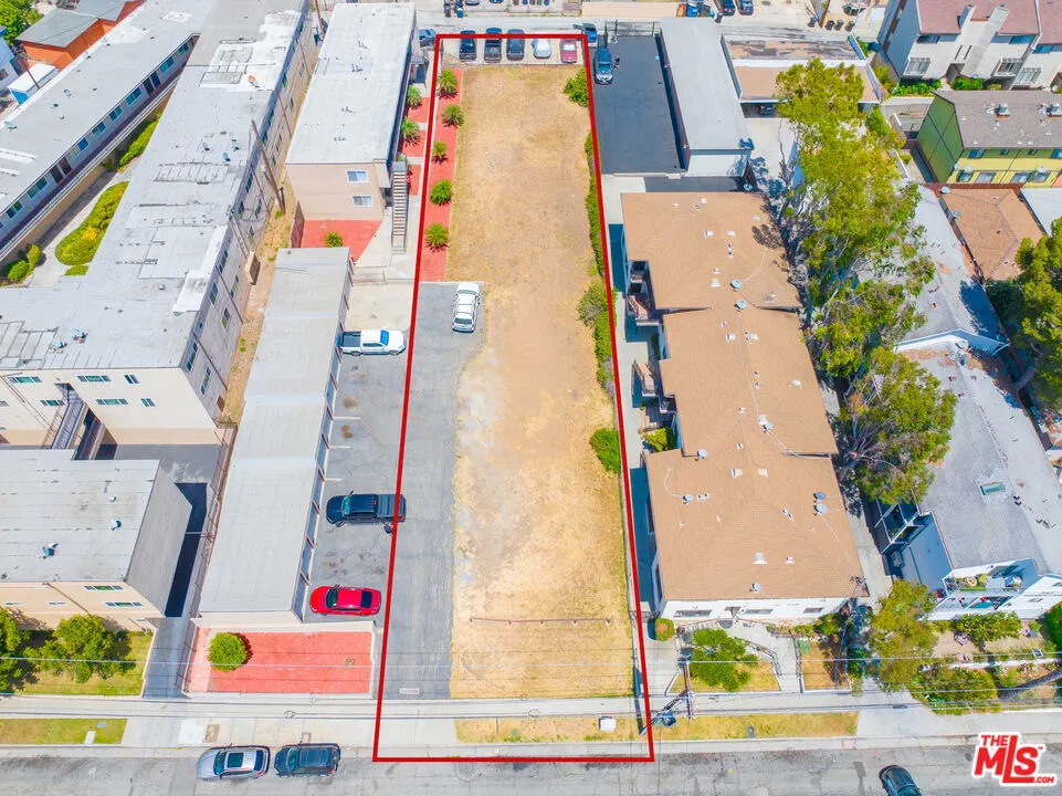 335 Warren Lane Inglewood, CA 90302