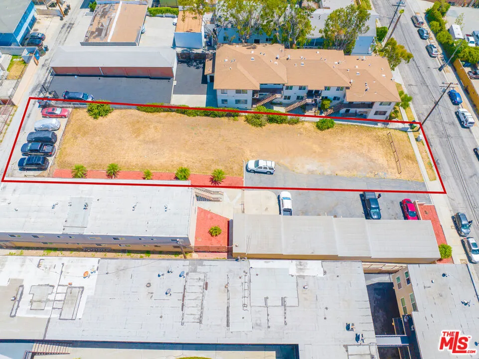 335 Warren Lane Inglewood, CA 90302