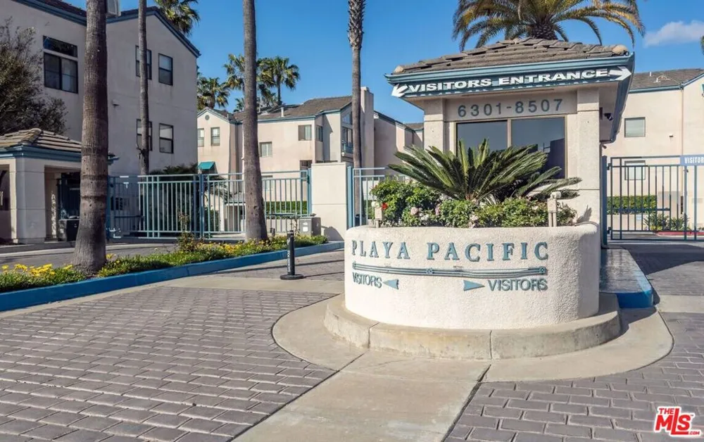 7307 Hannum Avenue Culver City, CA 90230