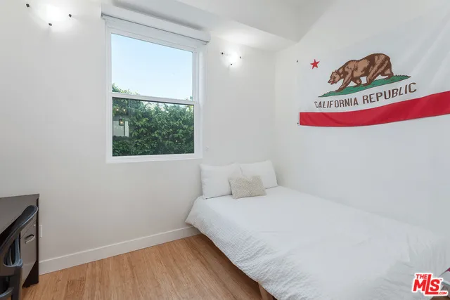 7447 W 81ST STREET Los Angeles, CA 90045