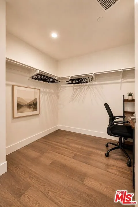 728 Sweetzer Avenue #112 West Hollywood, CA 90069