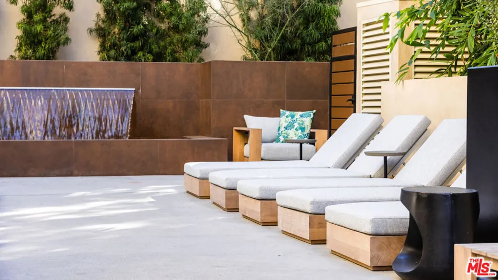 728 Sweetzer Avenue #112 West Hollywood, CA 90069