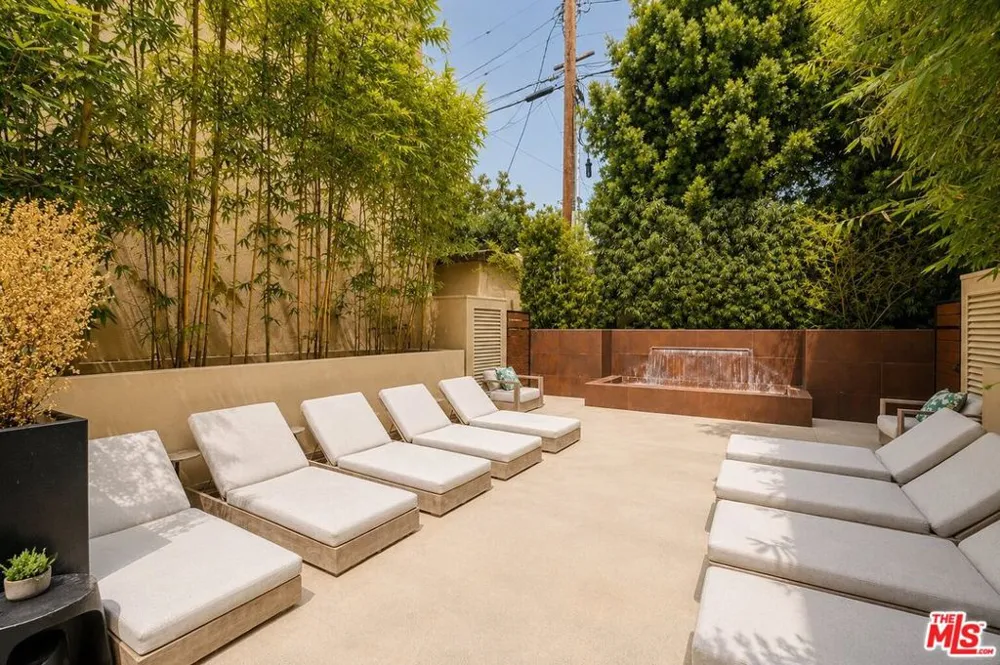 728 Sweetzer Avenue #112 West Hollywood, CA 90069
