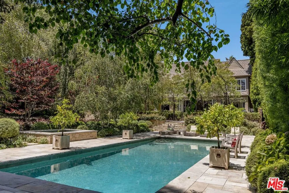 12824 Evanston Street Los Angeles, CA 90049