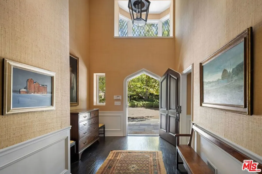 12824 Evanston Street Los Angeles, CA 90049