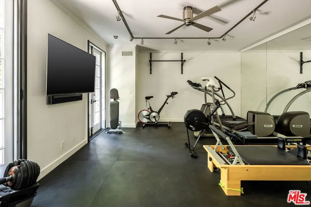 12824 Evanston Street Los Angeles, CA 90049