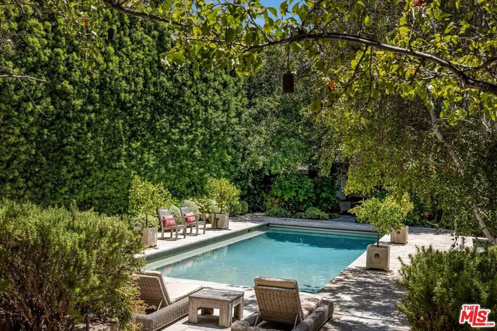 12824 Evanston Street Los Angeles, CA 90049