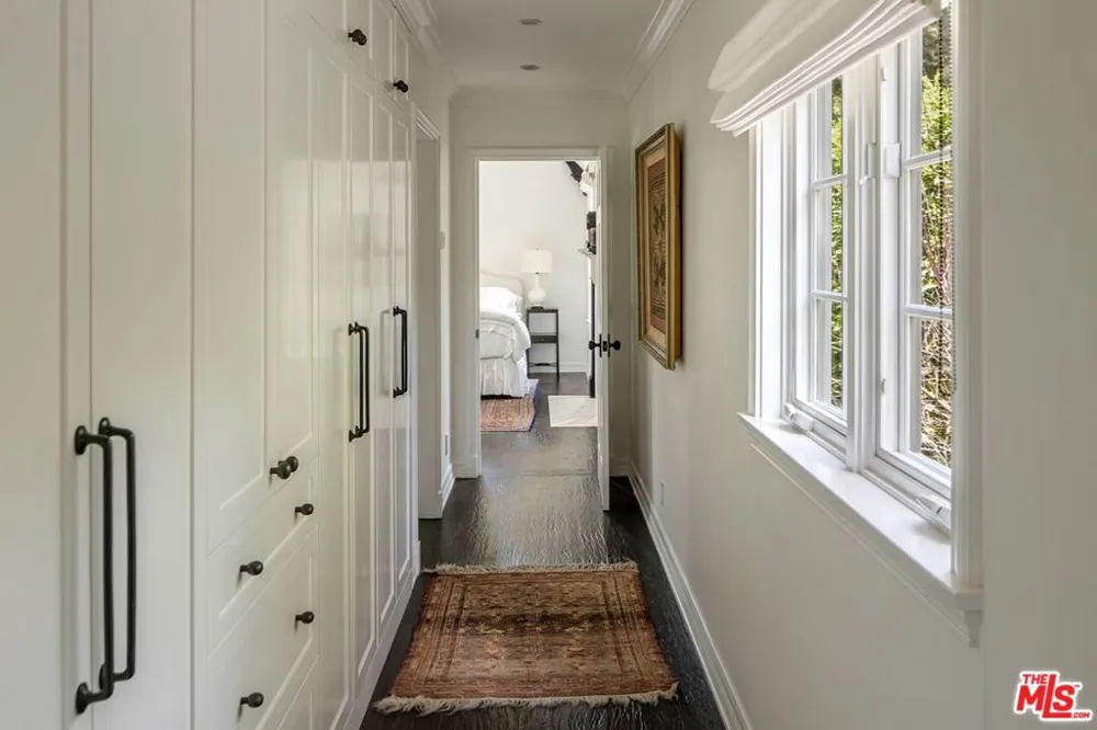 12824 Evanston Street Los Angeles, CA 90049