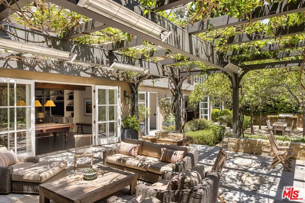 12824 Evanston Street Los Angeles, CA 90049