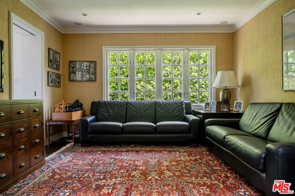 12824 Evanston Street Los Angeles, CA 90049