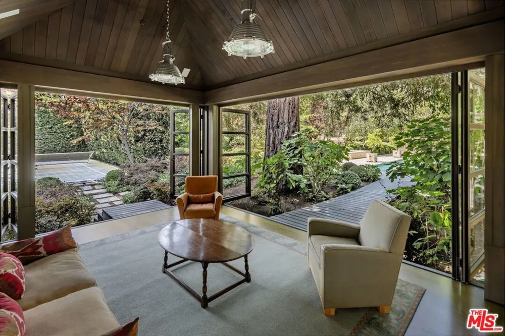 12824 Evanston Street Los Angeles, CA 90049