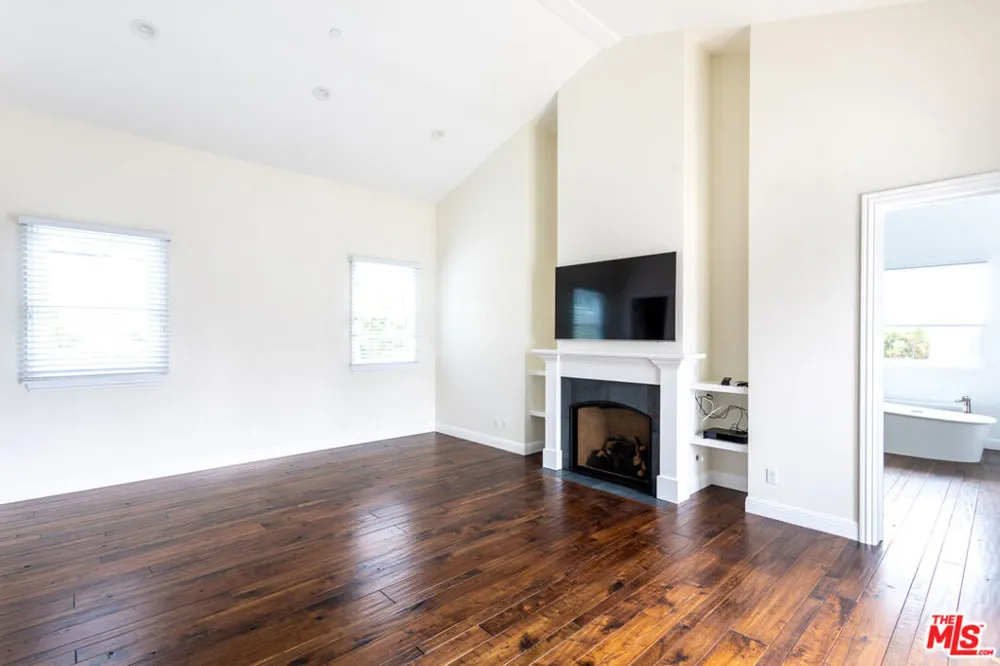 550 San Juan Avenue Venice, CA 90291