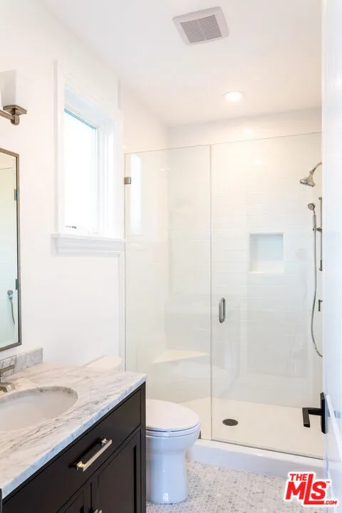 550 San Juan Avenue Venice, CA 90291