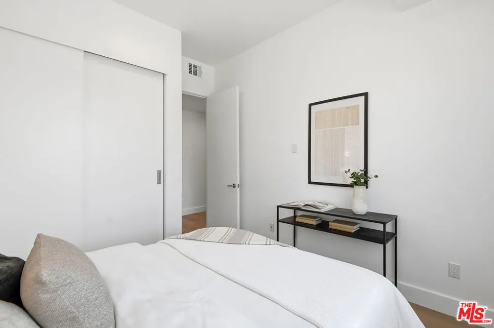 4095 Sawtelle Boulevard #B Culver City, CA 90066