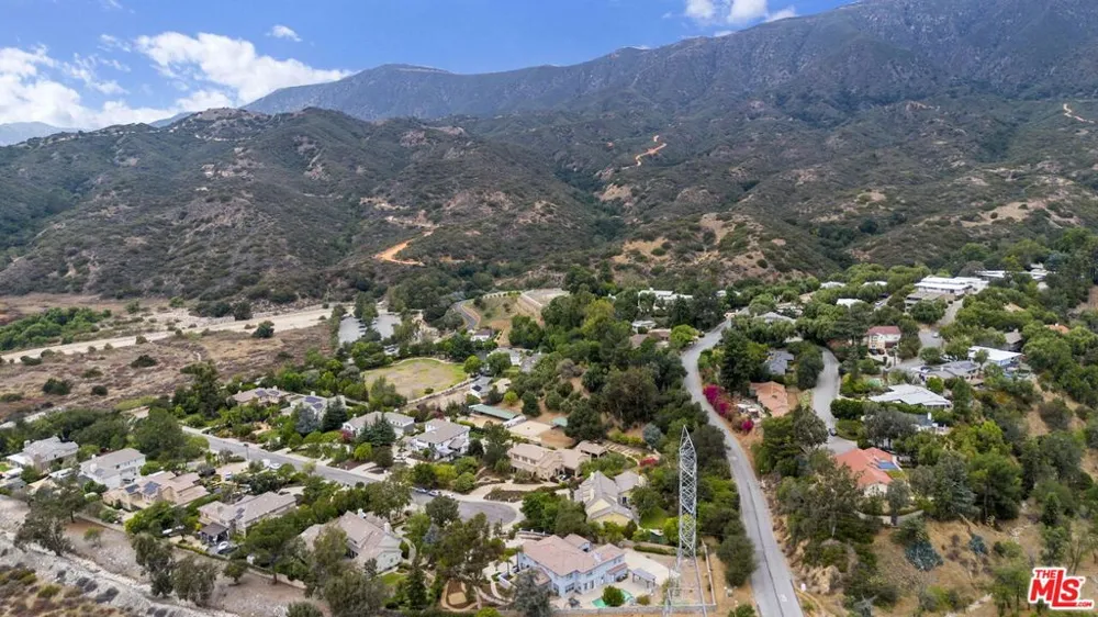 680 Adirondack Lane Claremont, CA 91711
