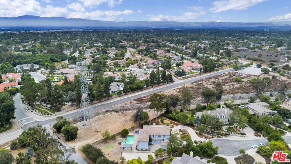 680 Adirondack Lane Claremont, CA 91711