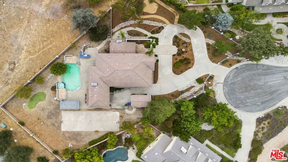 680 Adirondack Lane Claremont, CA 91711