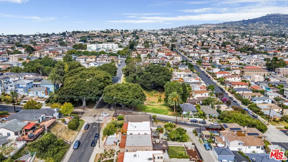 878 W 21st Street San Pedro, CA 90731