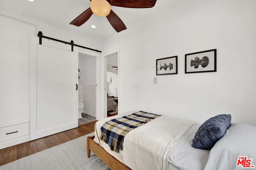 878 W 21st Street San Pedro, CA 90731