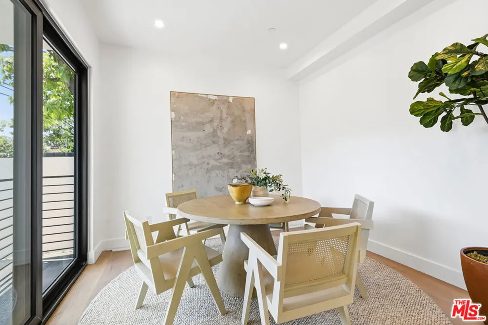 4095 Sawtelle Boulevard #D Culver City, CA 90066