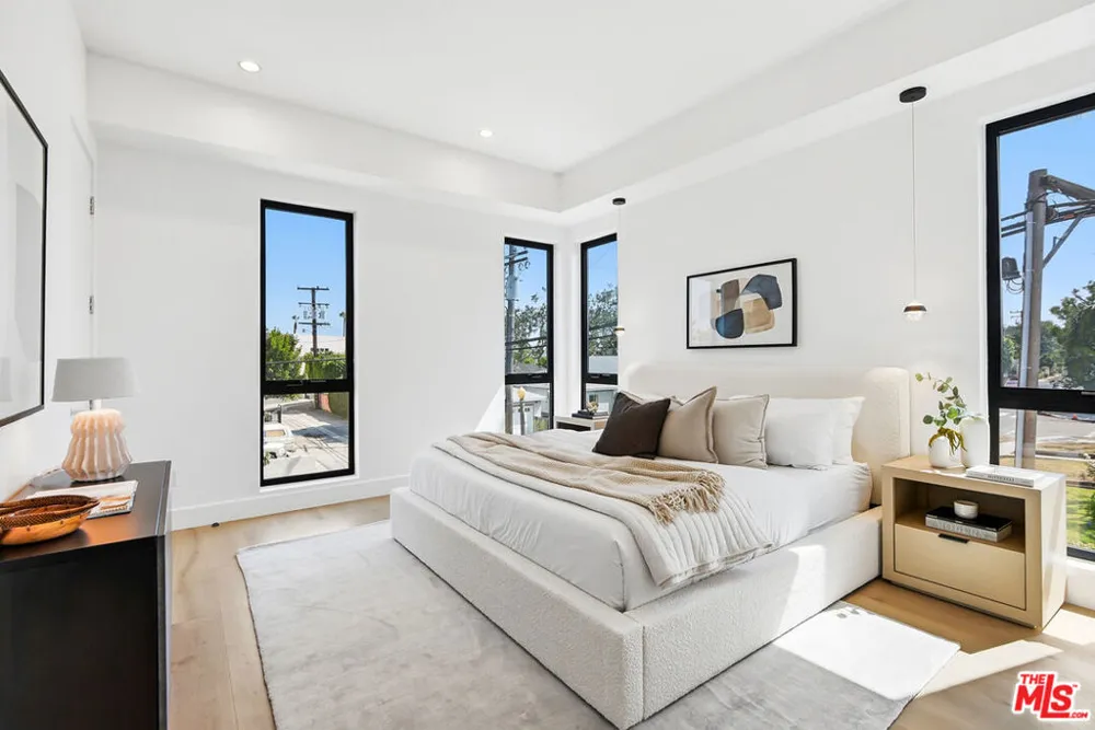 4095 Sawtelle Boulevard #D Culver City, CA 90066