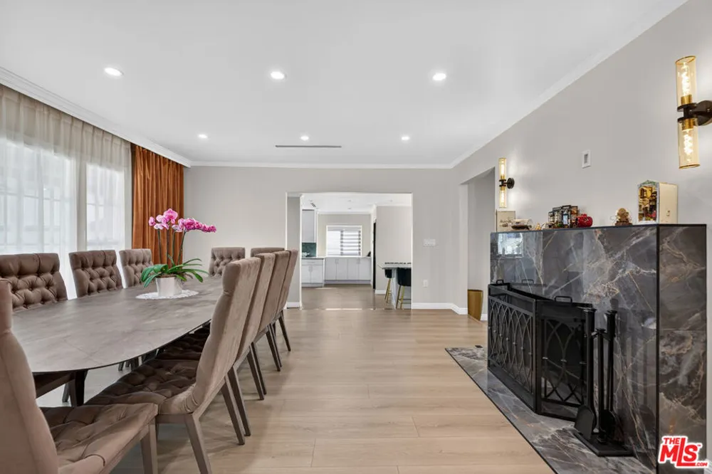 2727 Hollister Terrace Glendale, CA 91206