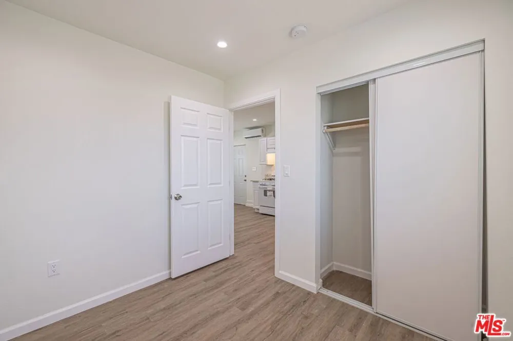 43033 39th Street Lancaster, CA 93536
