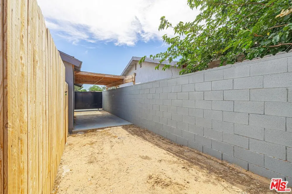 43033 39th Street Lancaster, CA 93536