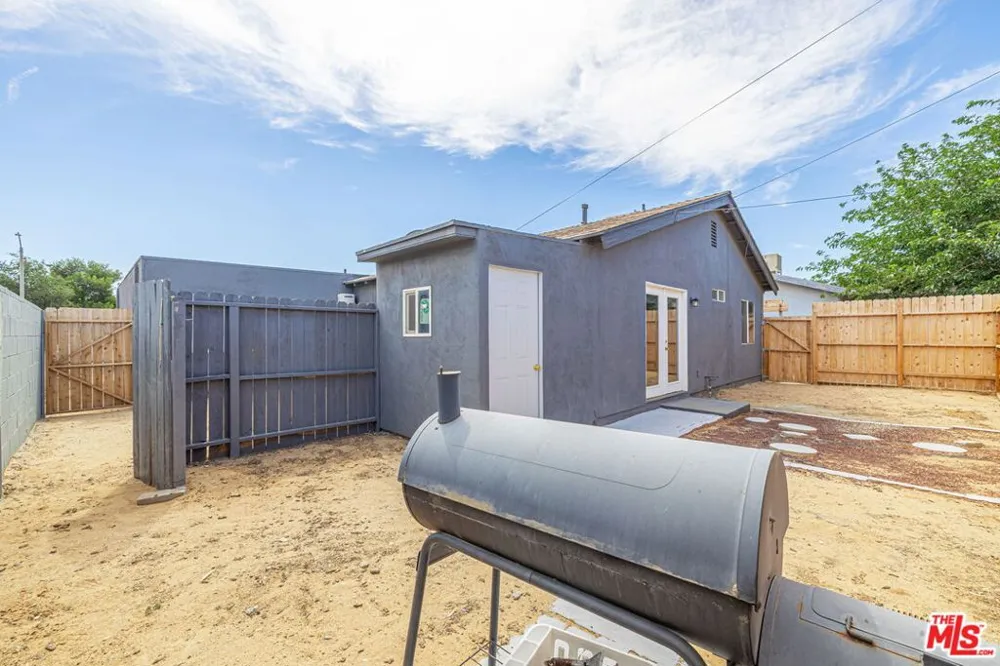 43033 39th Street Lancaster, CA 93536