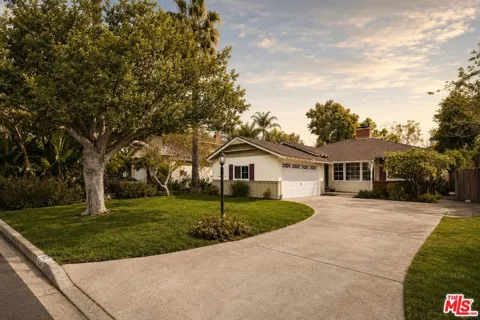 13143 Valleyheart Drive
