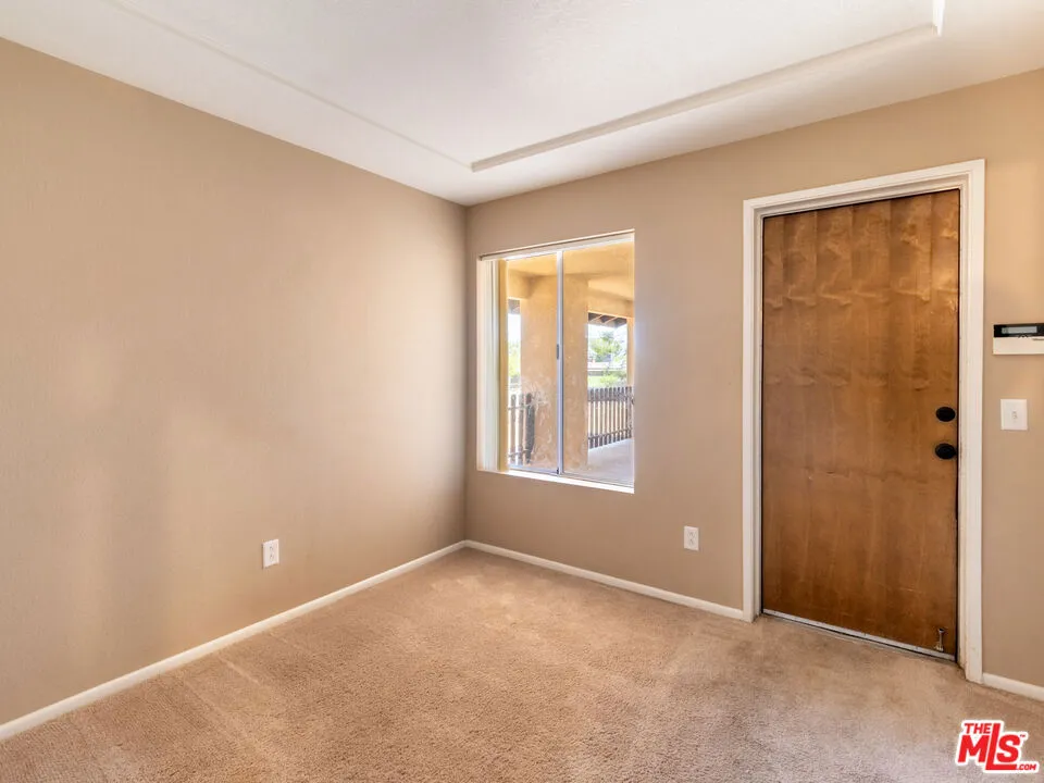 7204 Emerson Avenue Yucca Valley, CA 92284