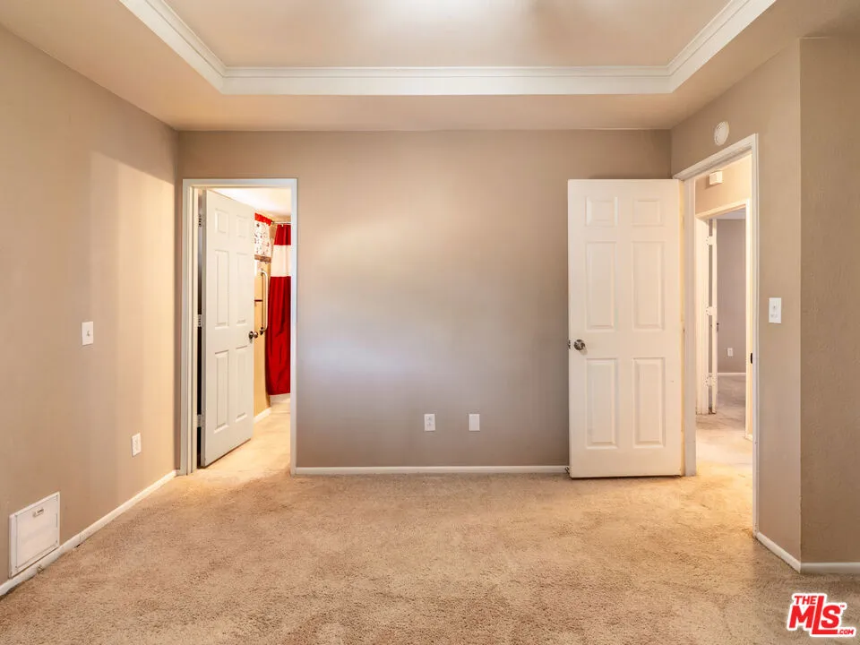 7204 Emerson Avenue Yucca Valley, CA 92284