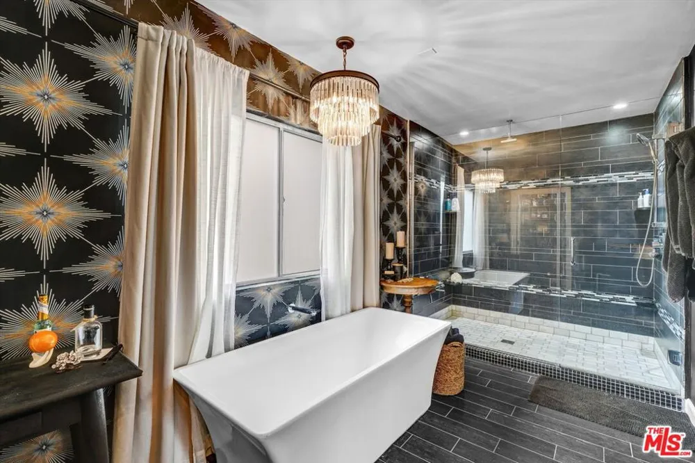 4105 Pacific Avenue #1 Marina del Rey, CA 90292