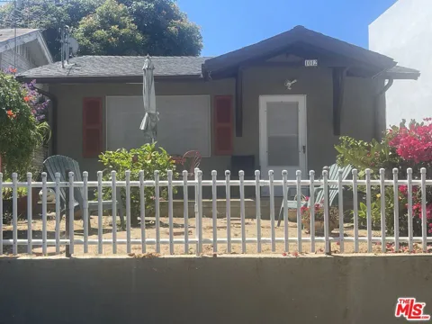 1012 Emerald Street