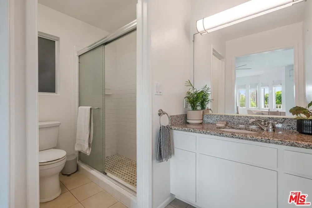 24 Westwind Street #C Marina del Rey, CA 90292