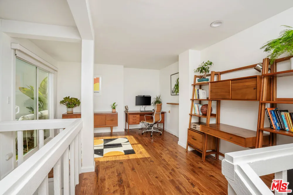 24 Westwind Street #C Marina del Rey, CA 90292