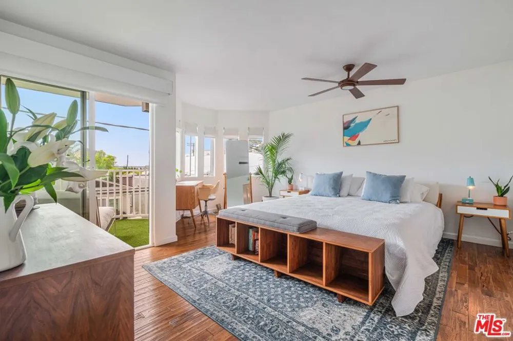 24 Westwind Street #C Marina del Rey, CA 90292