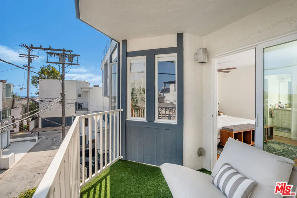 24 Westwind Street #C Marina del Rey, CA 90292
