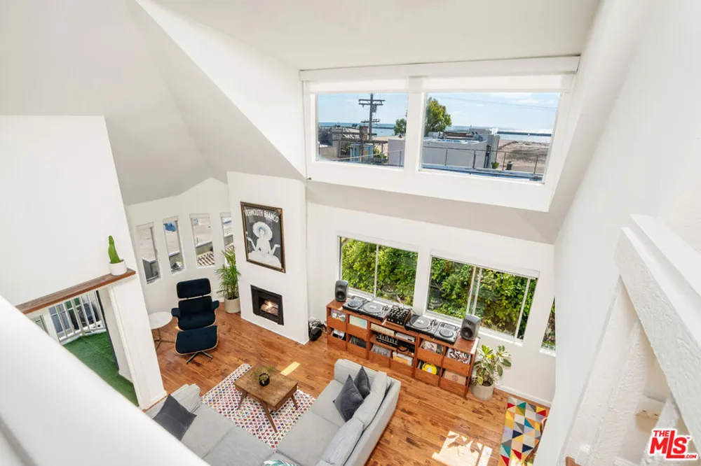24 Westwind Street #C Marina del Rey, CA 90292